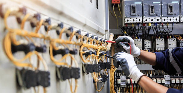 Professional Electrician technician working in Town and Country, WA
